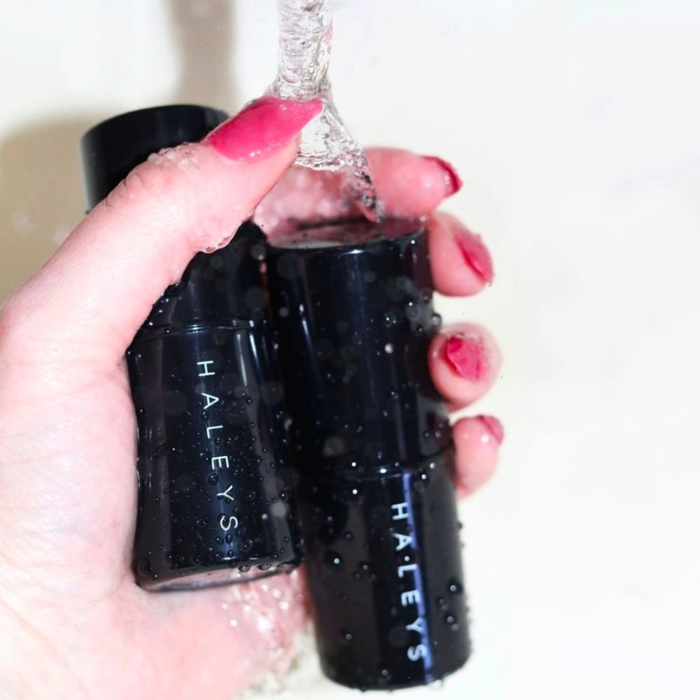 RE:FRESH Cleansing Stick - Picture 7 of 8